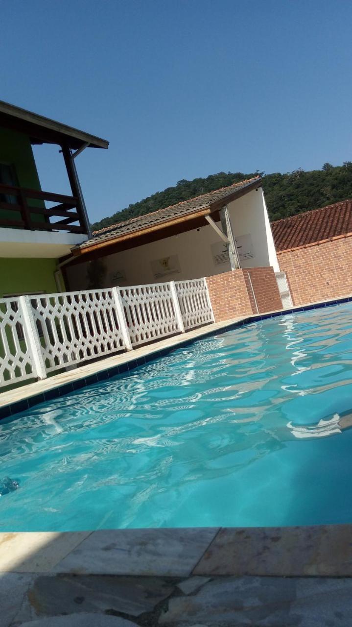Hotel Montanhas Bem Te VI Caraguatatuba Exteriér fotografie